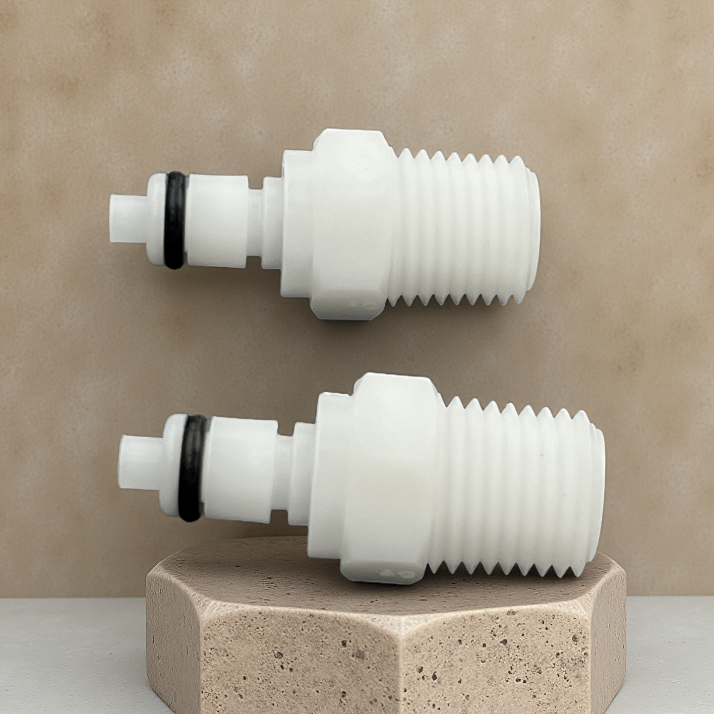1/8 Flow Size Male Thread Valved Plug