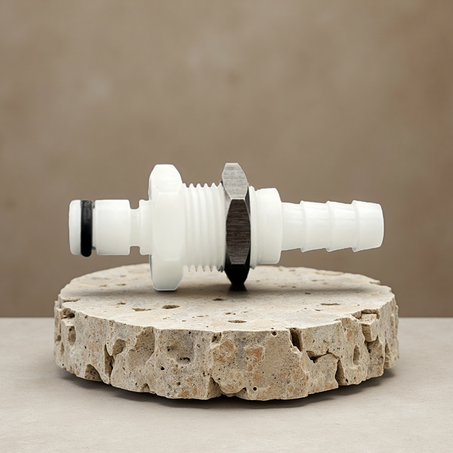 1/8 Flow Size Panel Mount Non-valved Plug