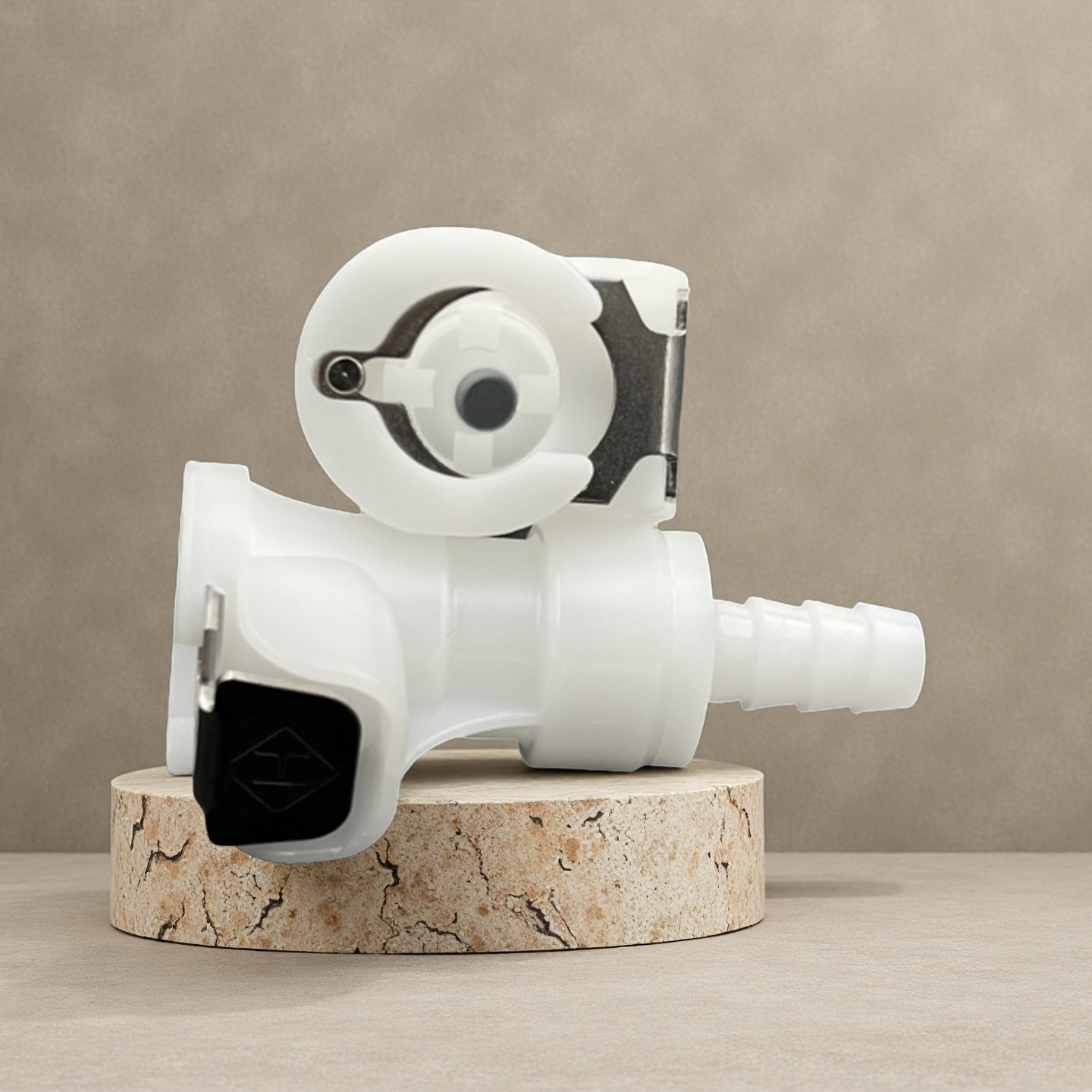 1/4 Flow Size Straight Through Non-valved Socket