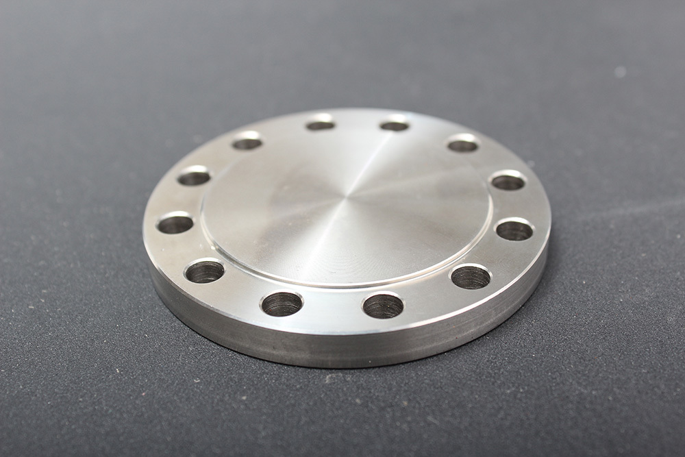 BL Flange Raising Face ANSI B16.5 Class 300 Forged Flange Blind Flange Black Painting