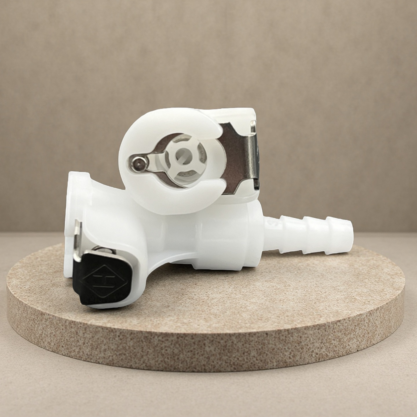 1/8 Flow Size Shut off Valved Socket