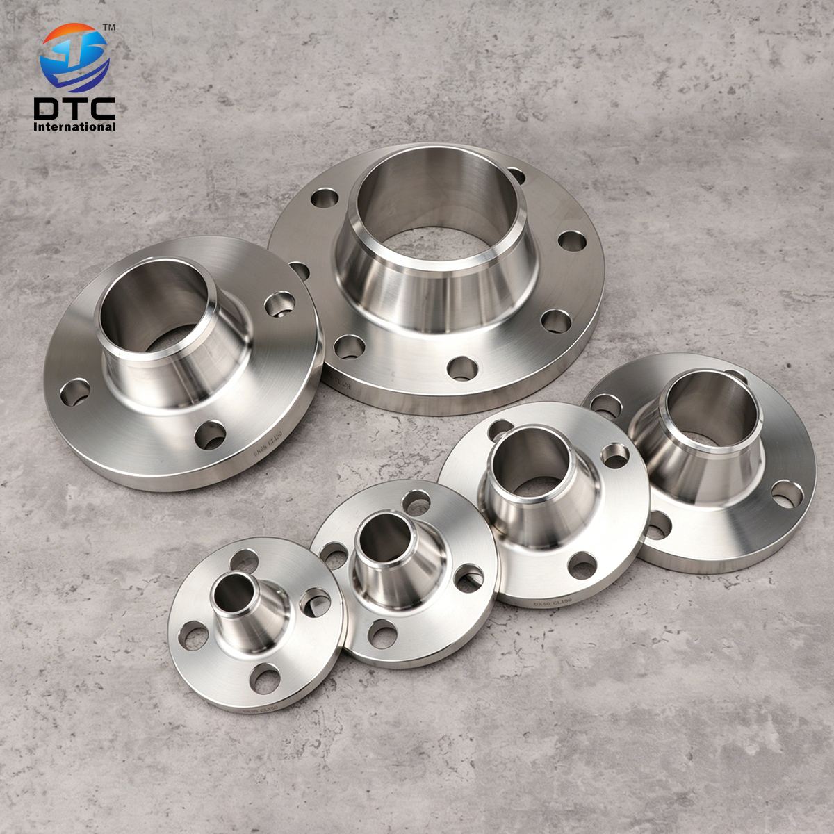Stainless Steel Weld Neck Flange ASME B16.5 Class 150/300/600 304/316L Forged Painted Corrosion Resistant Pipe Flange Fittings