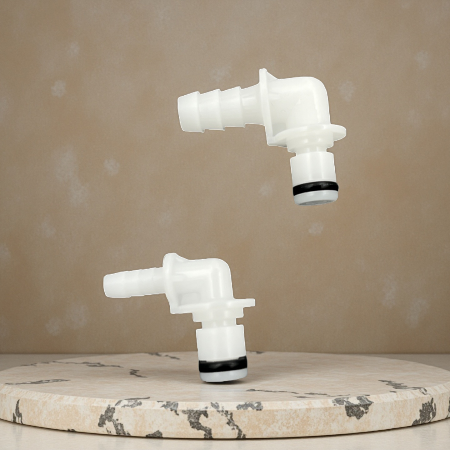 1/8 Flow Size Elbow Non-valved Plug